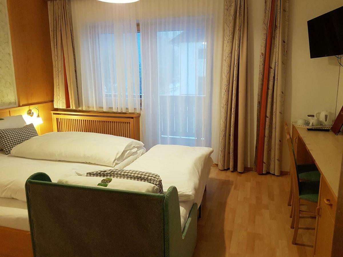 Haus Miriam Hotel Sankt Lorenzen ob Murau Luaran gambar
