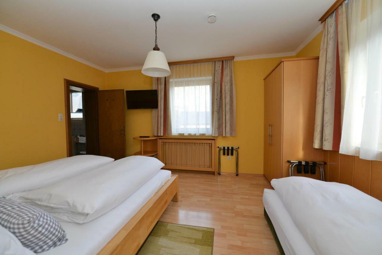 Haus Miriam Hotel Sankt Lorenzen ob Murau Luaran gambar